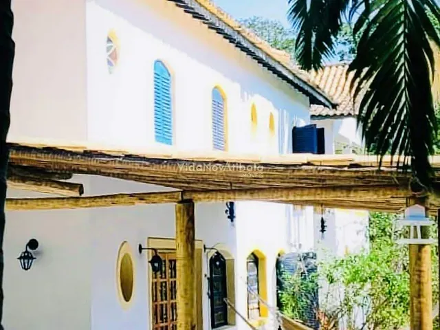 Chácara com 2500m² 3 quartos e 4 banheiros, à venda, no bairro Recanto dos Palmares em Atibaia