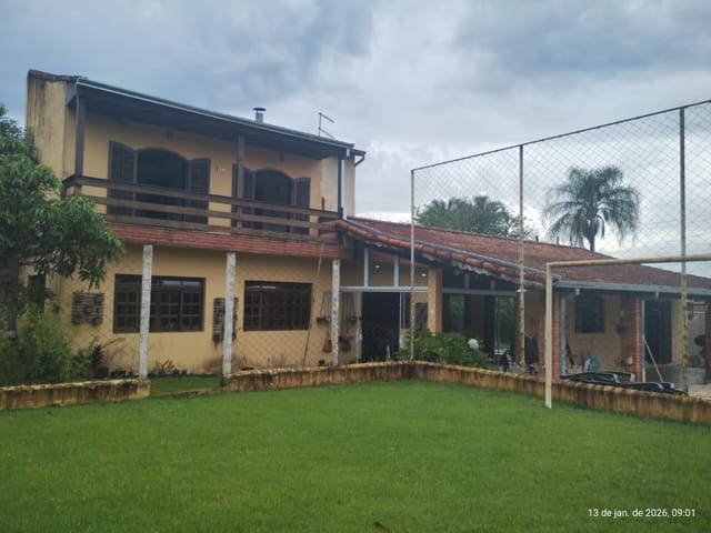 Chácara com 760m² 4 quartos e 3 banheiros, à venda, no bairro Residencial Terriaca em Ibiúna