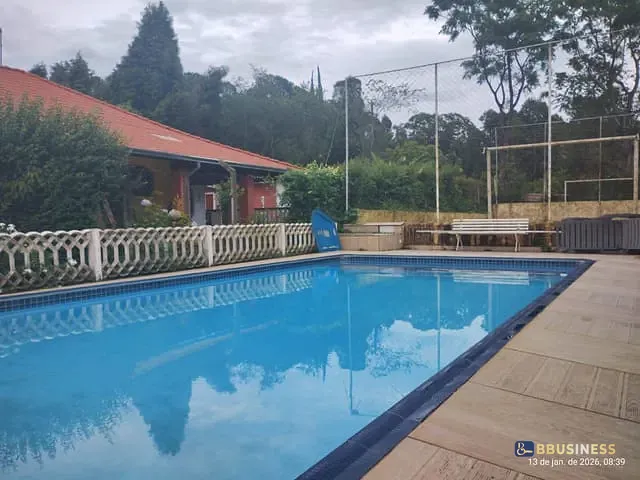 Chácara com 760m² 4 quartos e 3 banheiros, à venda, no bairro Residencial Terriaca em Ibiúna