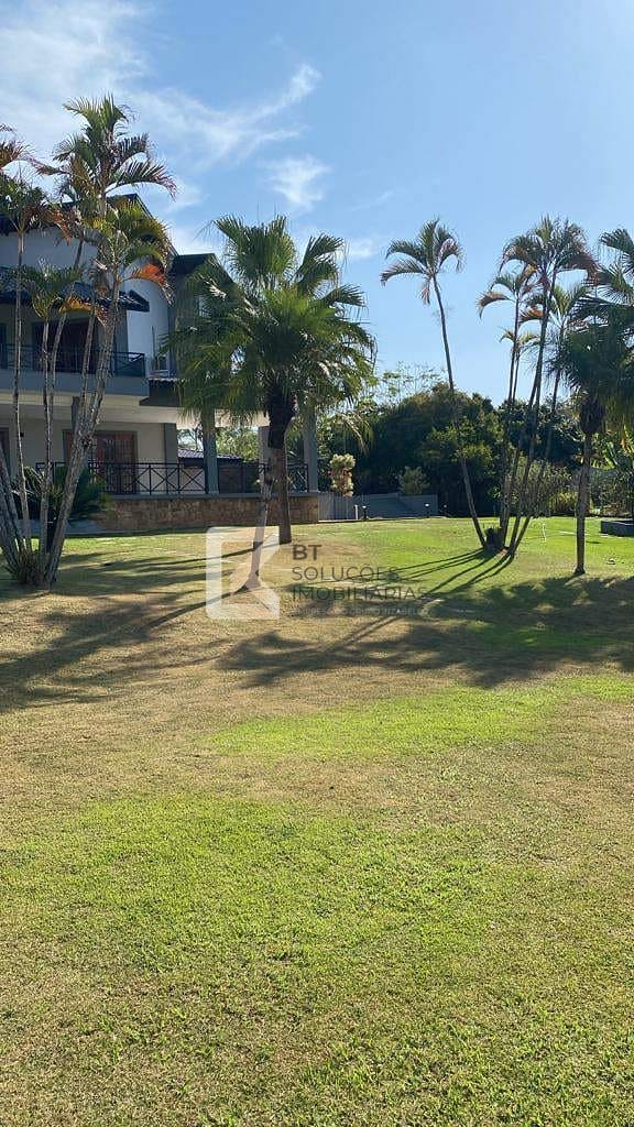 Chácara à venda com 6 quartos, 680m² - Foto 3
