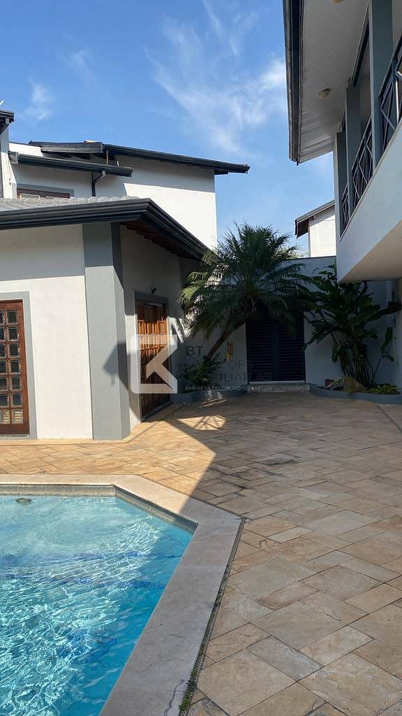 Chácara à venda com 6 quartos, 680m² - Foto 9