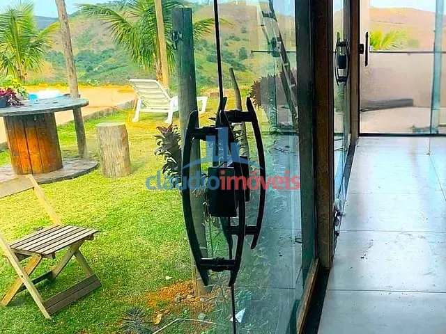 Chácara com 20000m² 3 quartos e 2 banheiros, à venda, no bairro Santa Rita/Nossa Senhora do Amparo em Barra Mansa