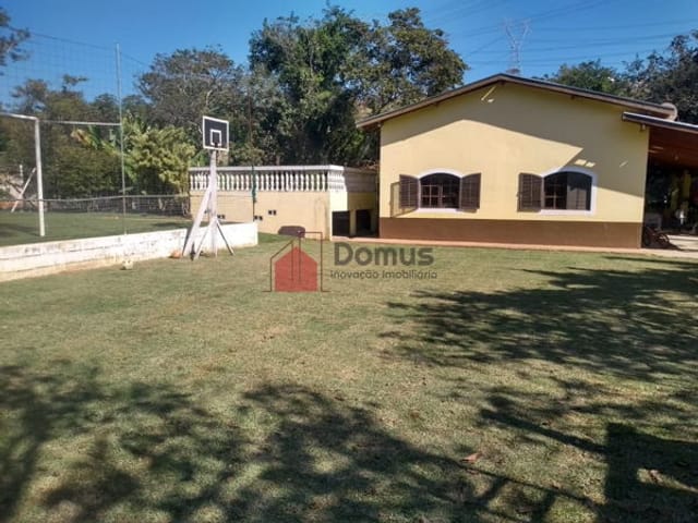 Chácara com 3000m², à venda, no bairro Goiabal em Pindamonhangaba