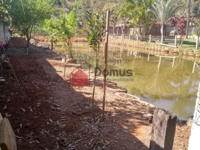 Chácara com 3000m², à venda, no bairro Goiabal em Pindamonhangaba
