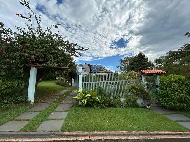 Chácara com 2482m² 4 quartos e 4 banheiros, à venda, no bairro Estância Cabral em Cambé