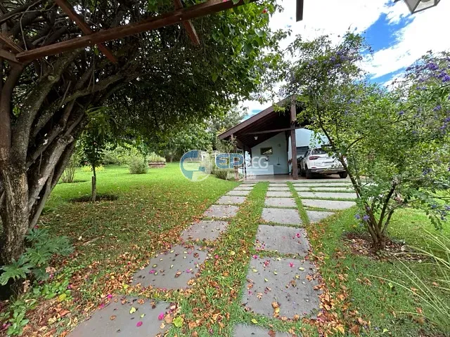 Chácara com 2482m² 4 quartos e 4 banheiros, à venda, no bairro Estância Cabral em Cambé