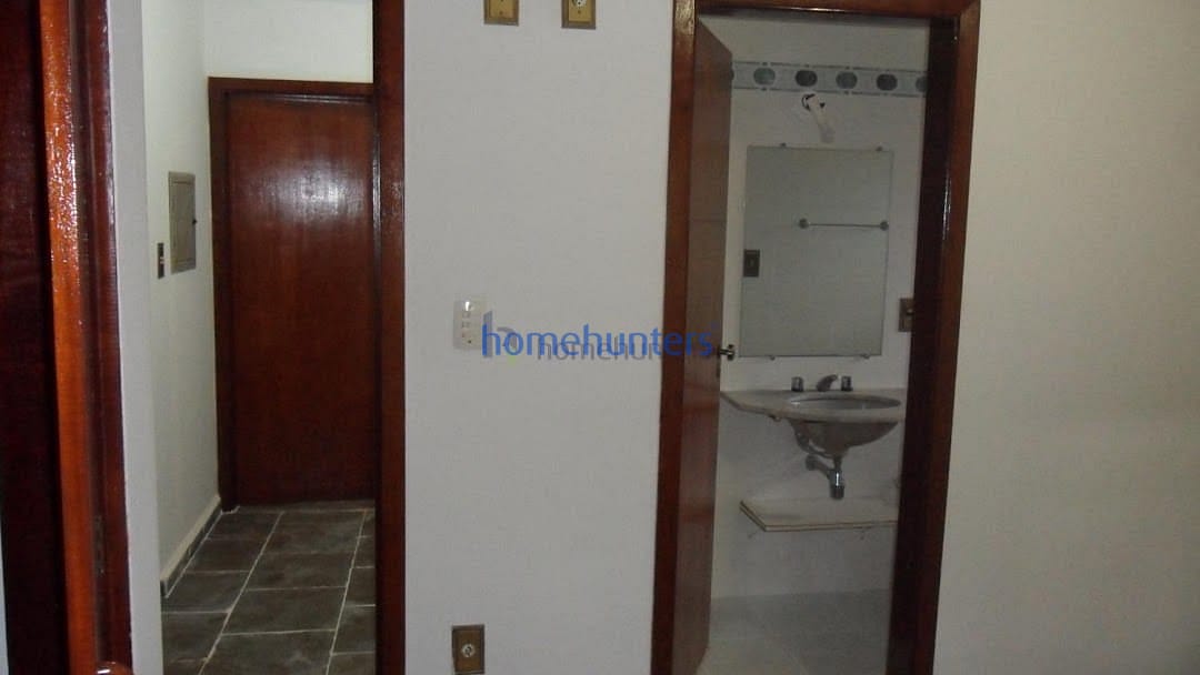Chácara à venda com 3 quartos, 200m² - Foto 7