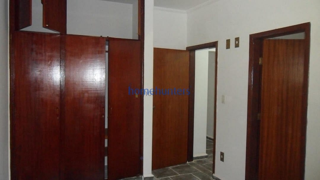 Chácara à venda com 3 quartos, 200m² - Foto 16