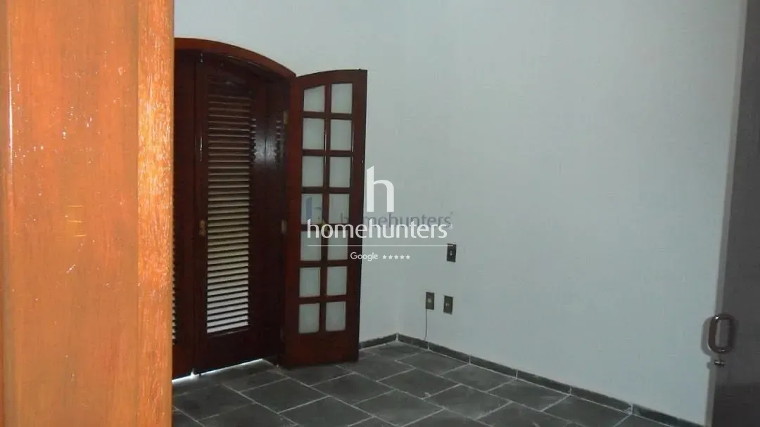 Chácara, 3 quartos, 2099 m² - Foto 10