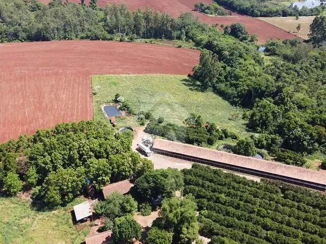 Chácara com 40000m², à venda, no bairro Zona Rural em Fazenda Vilanova