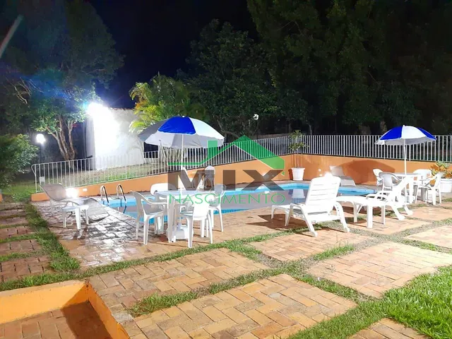 Chácara com 1309m² 4 quartos e 4 banheiros, à venda, no bairro Jardim Elias em Vargem Grande Paulista