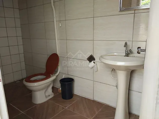 Chácara com 4000m² 1 quarto e 2 banheiros, à venda, no bairro CONDOMINIO SABIA em Caldas