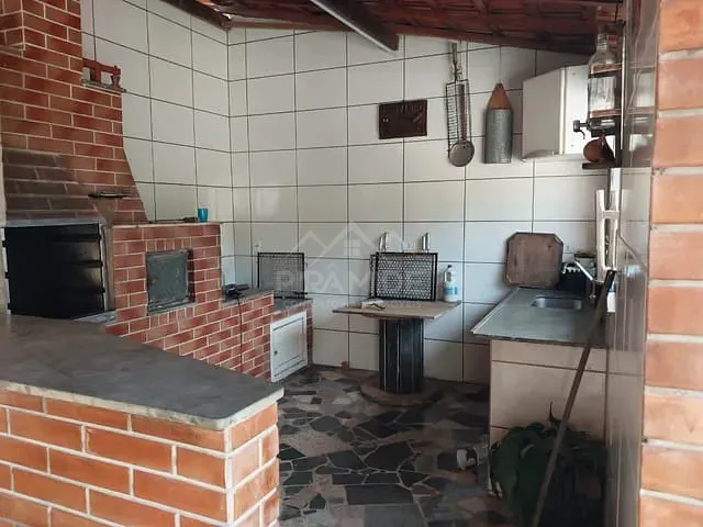 Chácara com 4000m² 1 quarto e 2 banheiros, à venda, no bairro CONDOMINIO SABIA em Caldas