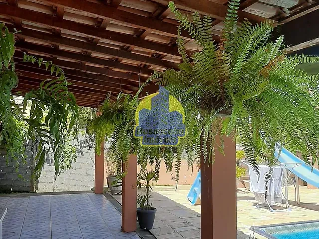 Chácara com 1500m² 3 quartos e 4 banheiros, à venda, no bairro Olhos D'Agua em Mairinque