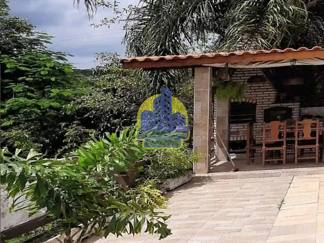 Chácara com 1500m² 3 quartos e 4 banheiros, à venda, no bairro Olhos D'Agua em Mairinque