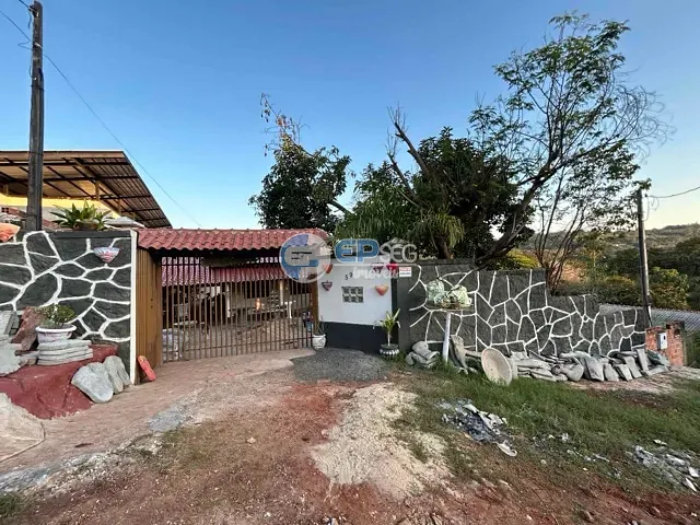 Chácara com 1500m² 3 quartos e 1 banheiro, à venda, no bairro Setor 2 em Ibiporã