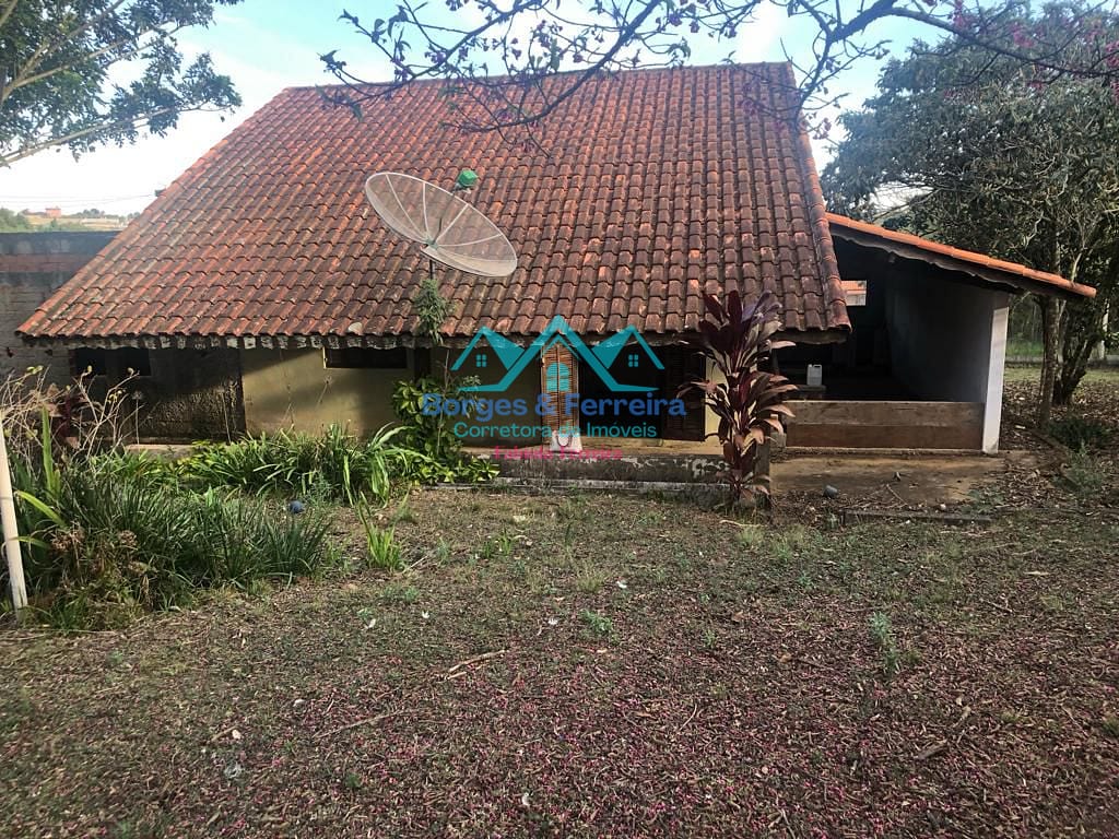 Chácara, 3 quartos, 1500 m² - Foto 1