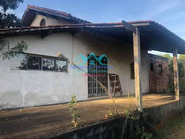 Chácara com 1500m² 3 quartos e 1 banheiro, à venda, no bairro Carafá em Votorantim