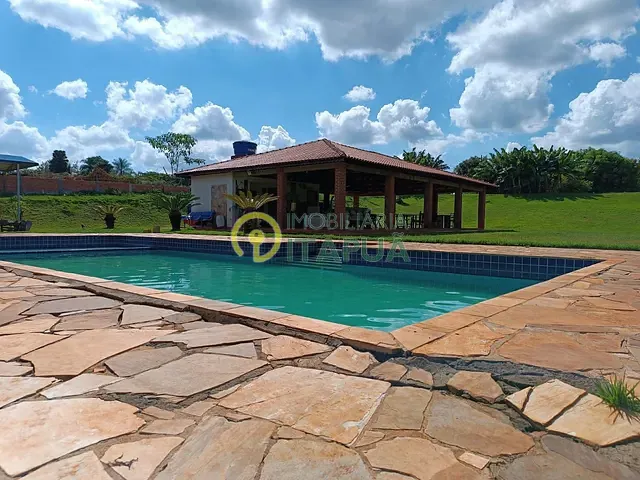 Chácara com 2500m² 1 quarto e 2 banheiros, à venda, no bairro Fazenda Itaúna em Ibiporã