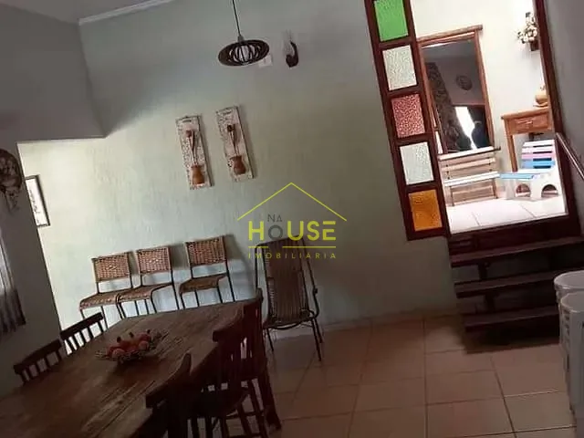 Chácara com 24200m² 4 quartos e 3 banheiros, à venda, no bairro Área Rural de Meridiano em Meridiano