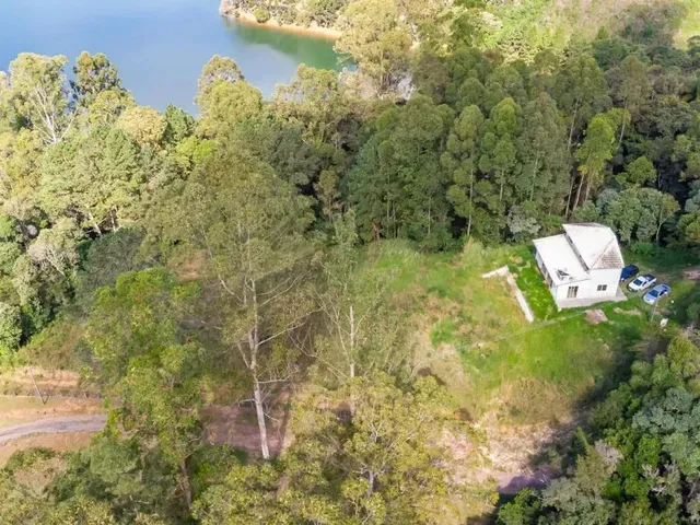 Sítio com 31671m² 3 quartos e 1 banheiro, à venda, no bairro Ferraria em Campo Largo