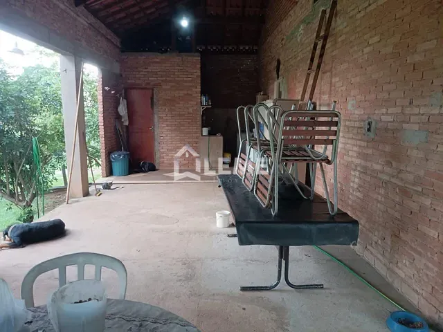 Chácara com 2500m² 2 quartos e 2 banheiros, à venda, no bairro Área Rural de Mococa em Mococa