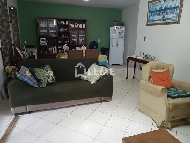 Chácara com 2500m² 2 quartos e 2 banheiros, à venda, no bairro Área Rural de Mococa em Mococa