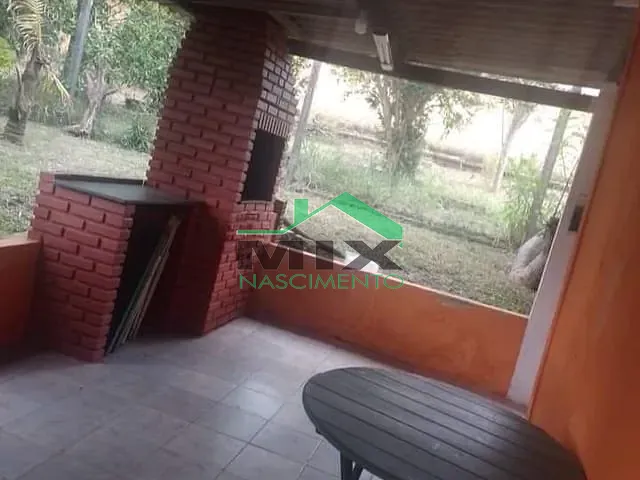 Chácara com 2321m² 3 quartos e 2 banheiros, à venda, no bairro Boa Vista em Salto de Pirapora