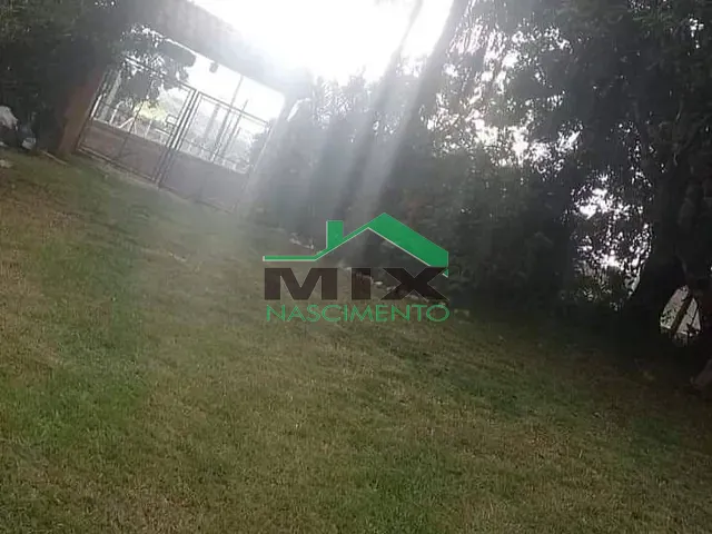 Chácara com 2321m² 3 quartos e 2 banheiros, à venda, no bairro Boa Vista em Salto de Pirapora