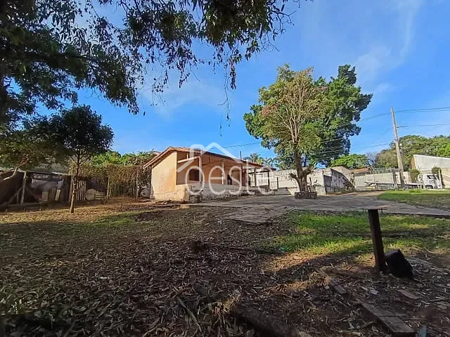 Chácara com 1300m² 1 quarto e 1 banheiro, à venda, no bairro Chácaras de Recreio Cruzeiro do Sul em Santa Bárbara D'Oeste