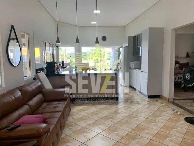 Chácara com 1200m² 3 quartos e 3 banheiros, à venda, no bairro Riviera Santa Cristina L em Arandu