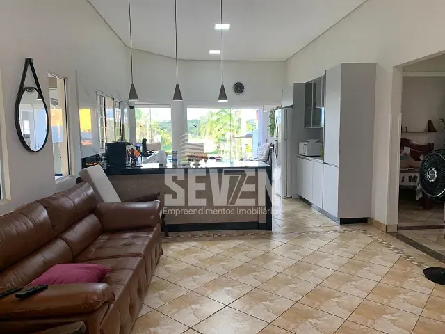 Chácara com 1200m² 3 quartos e 3 banheiros, à venda, no bairro Riviera Santa Cristina L em Arandu