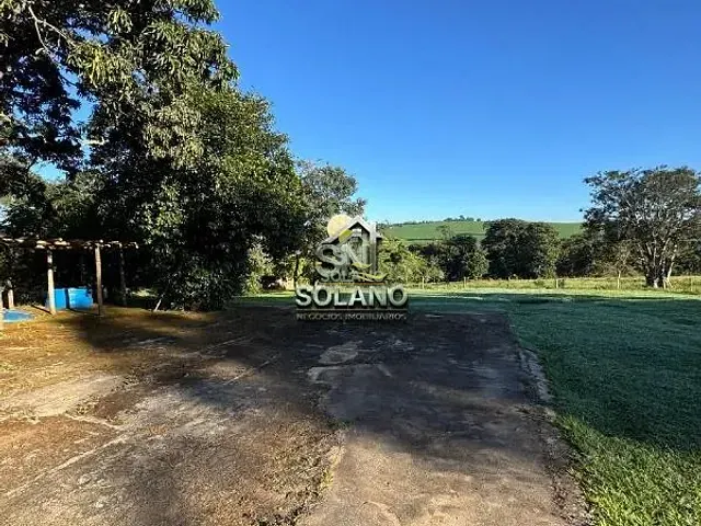 Chácara com 1600m² 3 quartos e 3 banheiros, à venda, no bairro Centro em Anápolis
