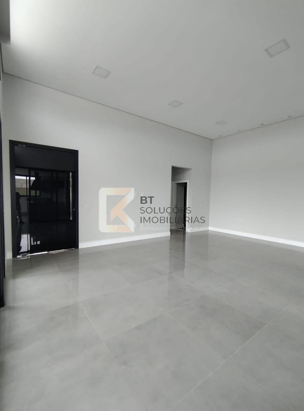 Chácara à venda com 3 quartos, 261m² - Foto 3