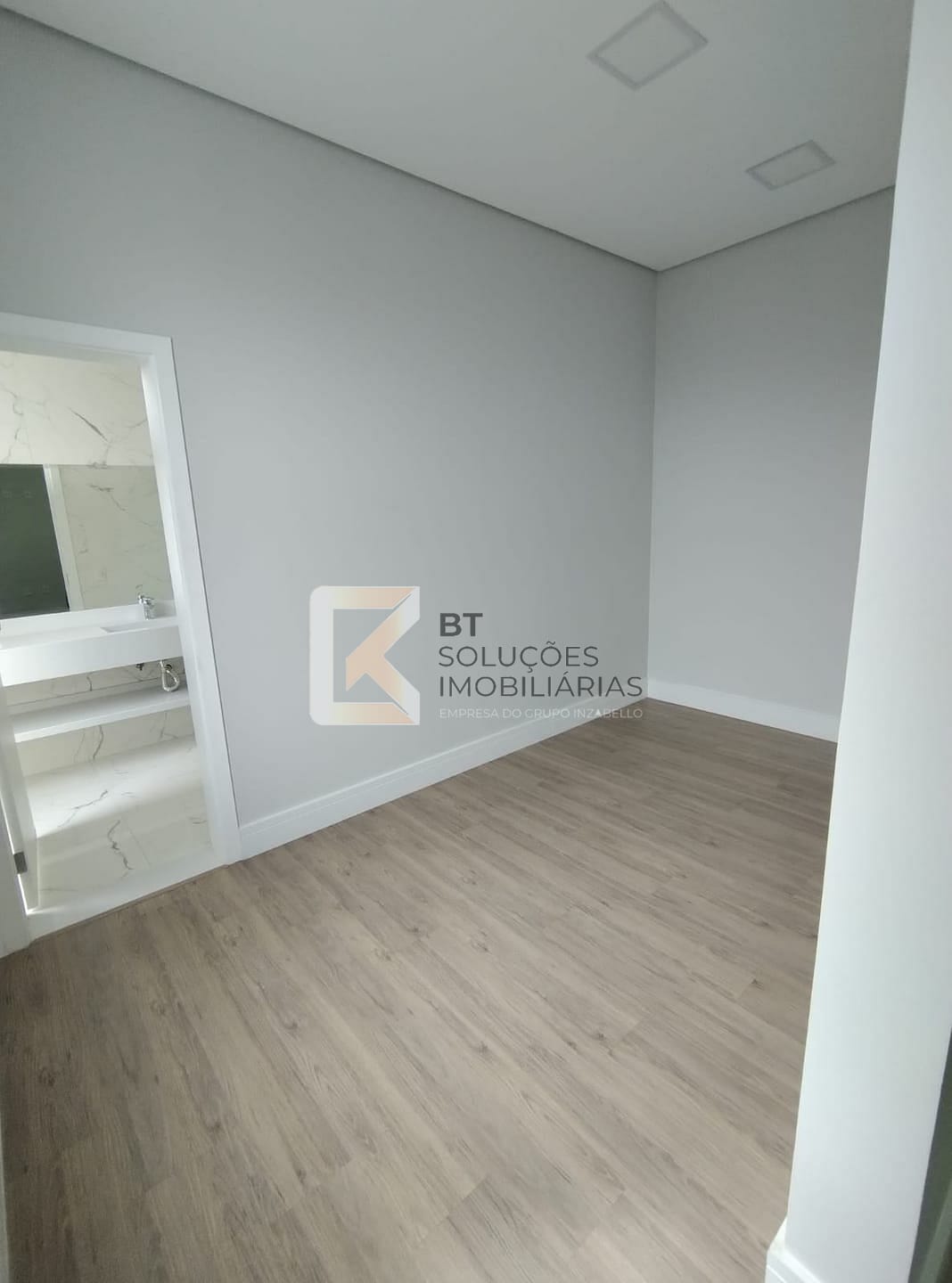 Chácara à venda com 3 quartos, 261m² - Foto 24