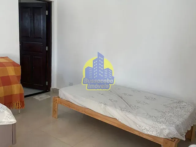 Casa com 450m² 2 quartos e 1 banheiro, à venda, no bairro Porangaba em Porangaba