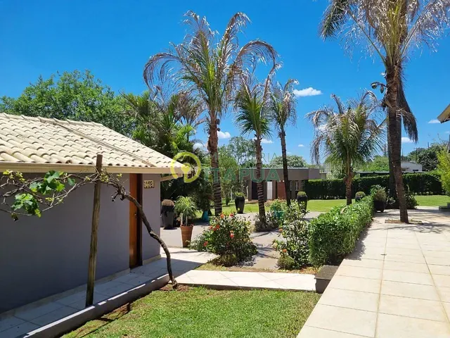 Chácara com 3040m² 4 quartos e 4 banheiros, à venda, no bairro Terras de Santana II em Londrina