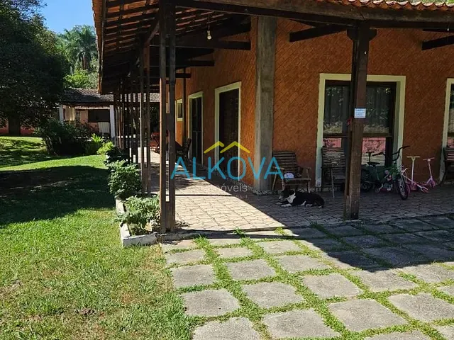 Chácara com 2315m² 3 quartos e 2 banheiros, à venda, no bairro Condomínio Lagoinha em Jacareí