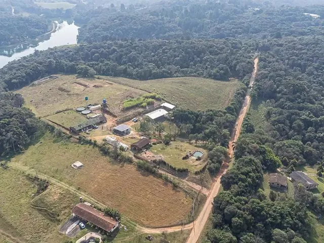 Sítio à venda, no bairro Vila David Antônio em Campo Largo