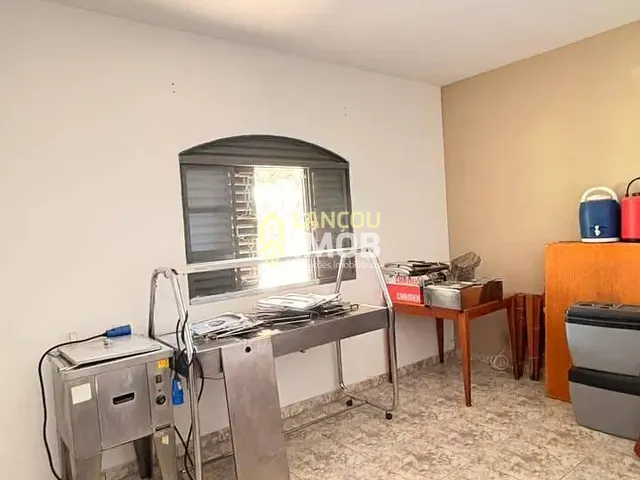Chácara com 5300m² 4 quartos e 2 banheiros, à venda, no bairro Sítio do Mursa em Várzea Paulista