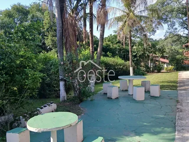 Chácara com 1815m² 3 quartos e 2 banheiros, à venda, no bairro Vale das Cigarras em Santa Bárbara D'Oeste