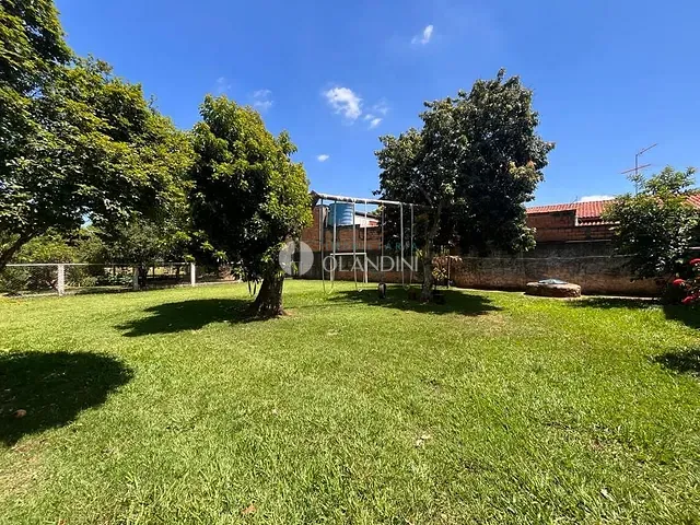 Chácara com 1191m² 3 quartos e 3 banheiros, à venda, no bairro Alto da Florada em Artur Nogueira