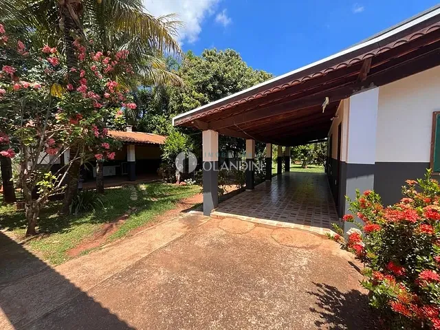 Chácara com 1191m² 3 quartos e 3 banheiros, à venda, no bairro Alto da Florada em Artur Nogueira