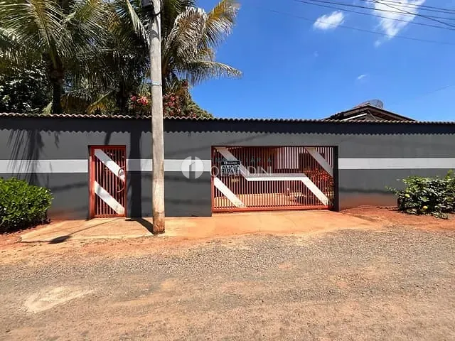 Chácara com 1191m² 3 quartos e 3 banheiros, à venda, no bairro Alto da Florada em Artur Nogueira