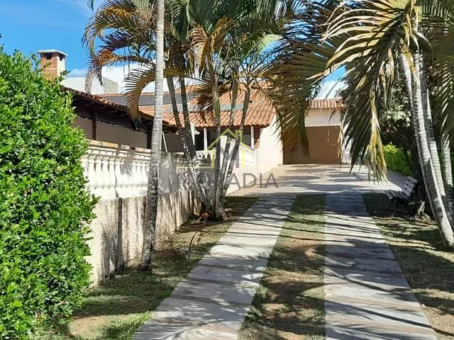 Chácara com 1900m² 3 quartos e 3 banheiros, à venda, no bairro Chácara Recreio Campestre em Guaxupé