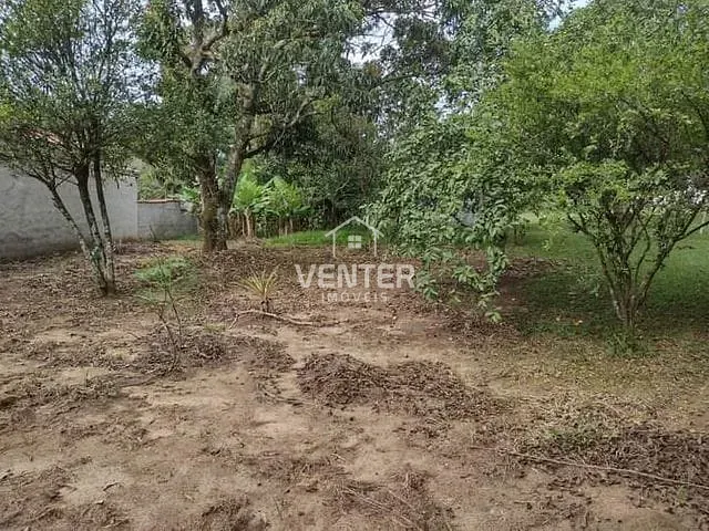 Chácara com 1040m² 1 quarto e 1 banheiro, à venda, no bairro Goiabal em Pindamonhangaba