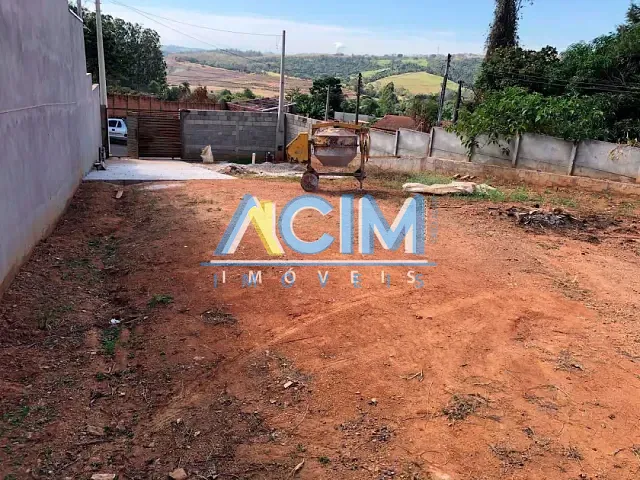 Chácara com 710m², à venda, no bairro Loteamento Meia Lua em Jaguariúna