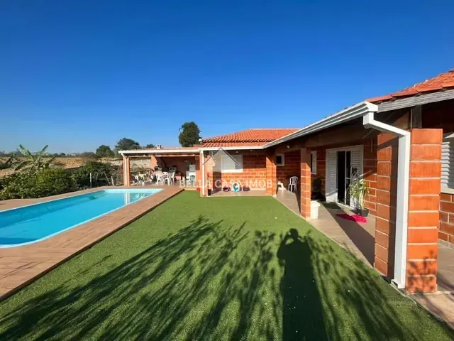 Chácara com 850m² 4 quartos e 3 banheiros, à venda, no bairro Capanema em Araçoiaba da Serra