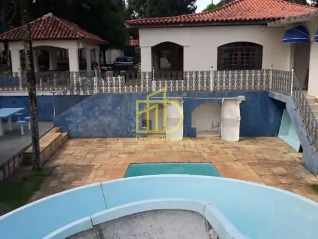 Chácara com 2000m² 4 quartos e 3 banheiros, à venda, no bairro Itinga em Salto de Pirapora