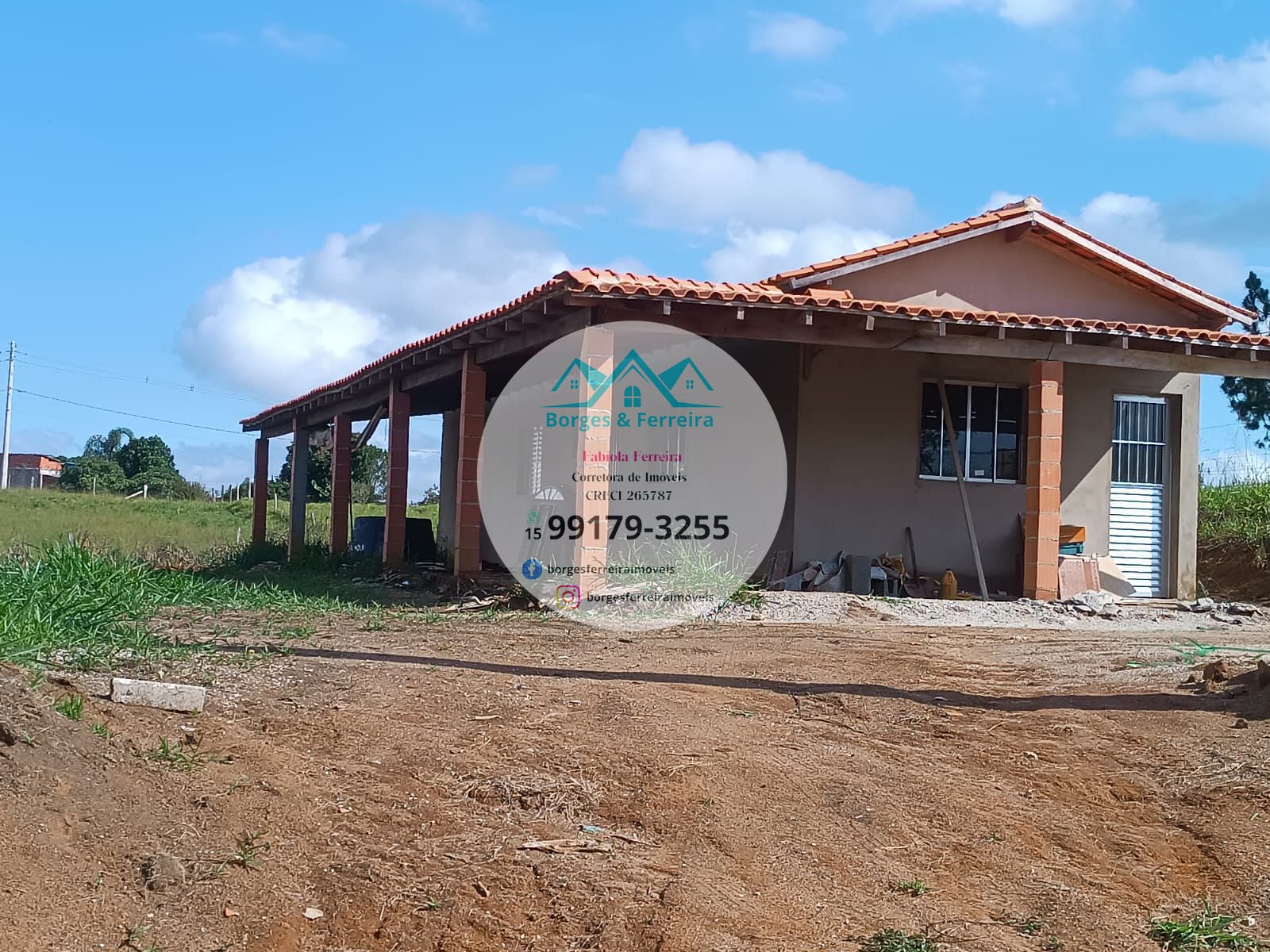 Chácara à venda com 2 quartos, 1500m² - Foto 2